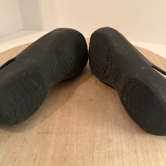 Crocs Women’s Black Kadee Flats Slip-On Shoes – Size W7 - Picture 8 of 8